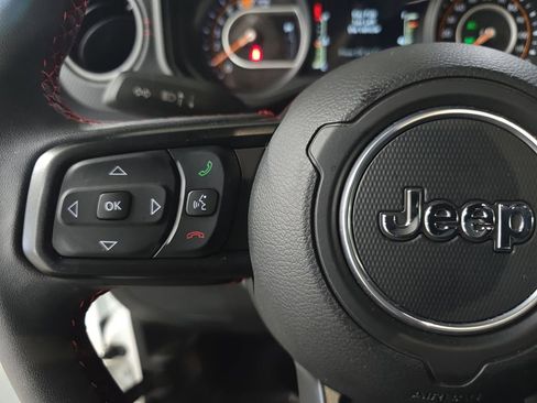 Used 2024 Jeep Wrangler Unlimited Rubicon AWD/4WD image 20