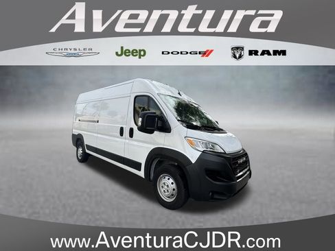 Used 2023 RAM ProMaster 2500 FWD image 1