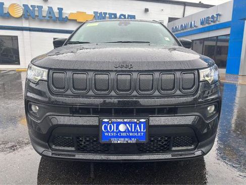 Used 2022 Jeep Compass Latitude w/ Sun and Sound Group AWD/4WD image 15