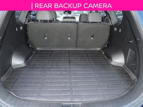 Used 2022 Hyundai Santa Fe SE image 13