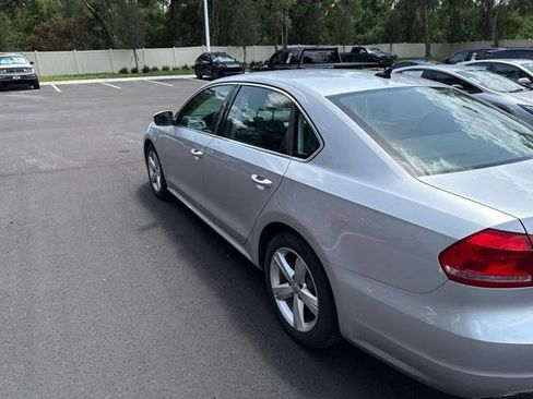 Used 2013 Volkswagen Passat 2.5 SE FWD image 5