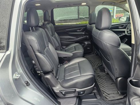 Certified 2025 Subaru Ascent Bronze Edition image 13