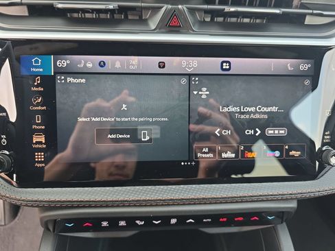 New 2026 Jeep Cherokee Limited AWD/4WD image 22