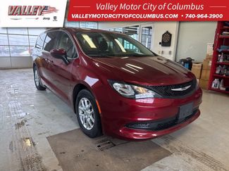 Used 2023 Chrysler Voyager LX video 1