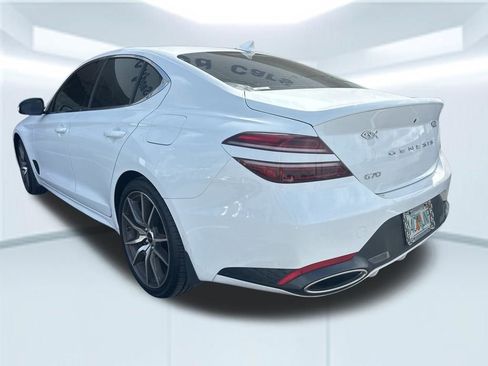 Used 2025 Genesis G70 2.5T RWD image 7