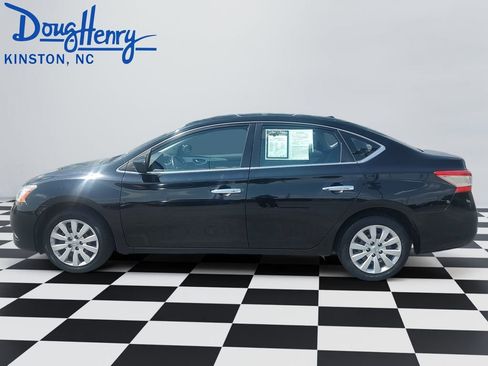 Used 2013 Nissan Sentra SV w/ Driver Pkg FWD image 2