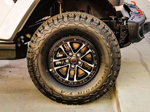 New 2026 Jeep Wrangler Unlimited Rubicon image 10