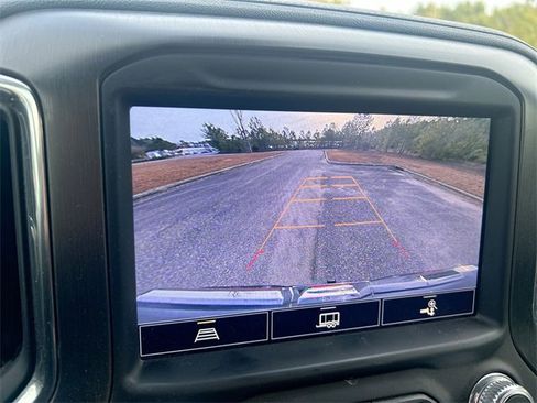 Used 2022 GMC Sierra 1500 AT4 w/ AT4 Premium Package image 20