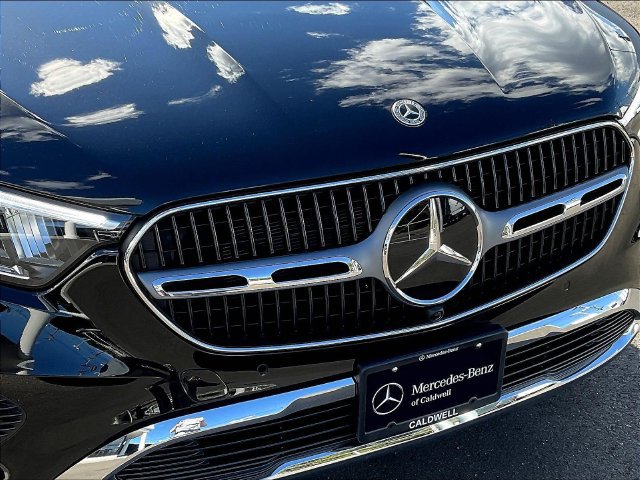 Used 2026 Mercedes-Benz GLC 300 4MATIC image 35