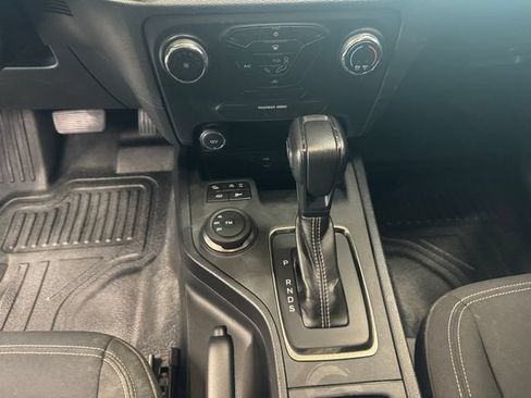 Used 2019 Ford Ranger XL w/ FX4 Off-Road Package AWD/4WD image 16