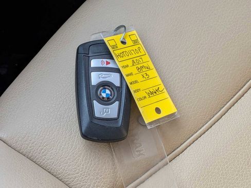 Used 2017 BMW X3 xDrive28i image 33