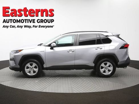 Used 2021 Toyota RAV4 XLE w/ XLE Grade Weather Package AWD/4WD image 61