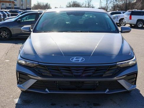 New 2026 Hyundai Elantra Blue image 2