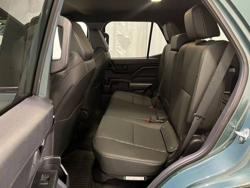 Certified 2026 Toyota 4Runner TRD Off-Road Premium AWD/4WD image 10