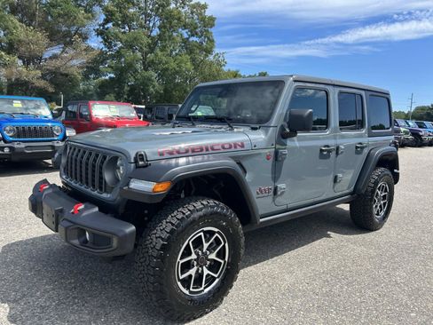 Certified 2026 Jeep Wrangler Unlimited Rubicon AWD/4WD image 7