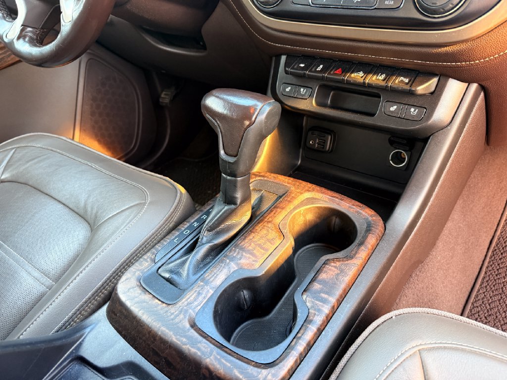 Used 2021 GMC Canyon Denali AWD/4WD image 11