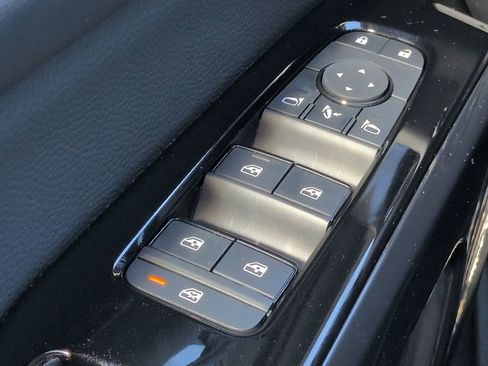 New 2026 Nissan Pathfinder Platinum image 27