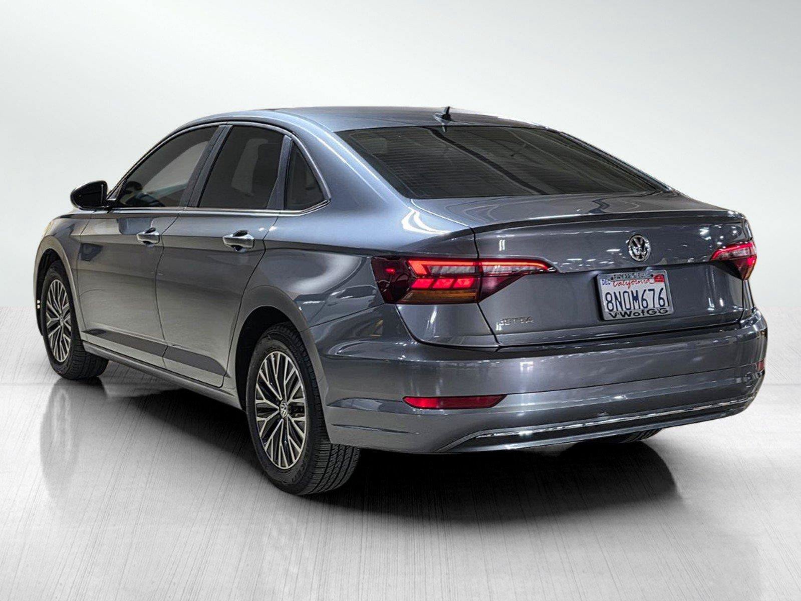 Used 2019 Volkswagen Jetta SE FWD image 5