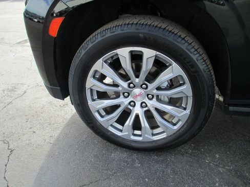 Certified 2022 GMC Yukon XL Denali image 13