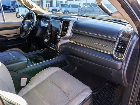Used 2019 RAM 2500 Limited image 24