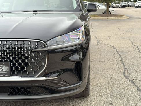 Used 2025 Lincoln Aviator Reserve w/ Equipment Group 201A AWD/4WD image 9