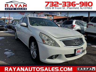Used 2013 INFINITI G37 x w/ Premium Pkg