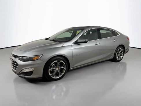 Used 2024 Chevrolet Malibu LT FWD image 8