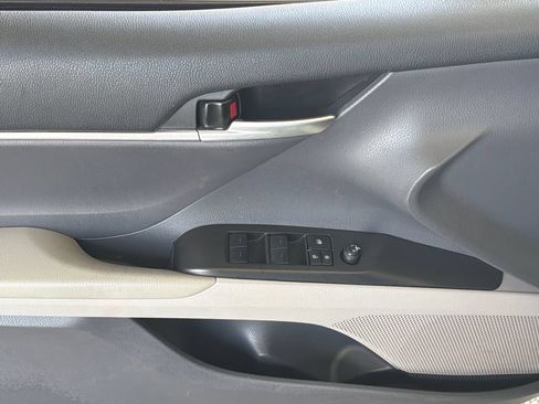 Used 2023 Toyota Camry LE FWD image 3