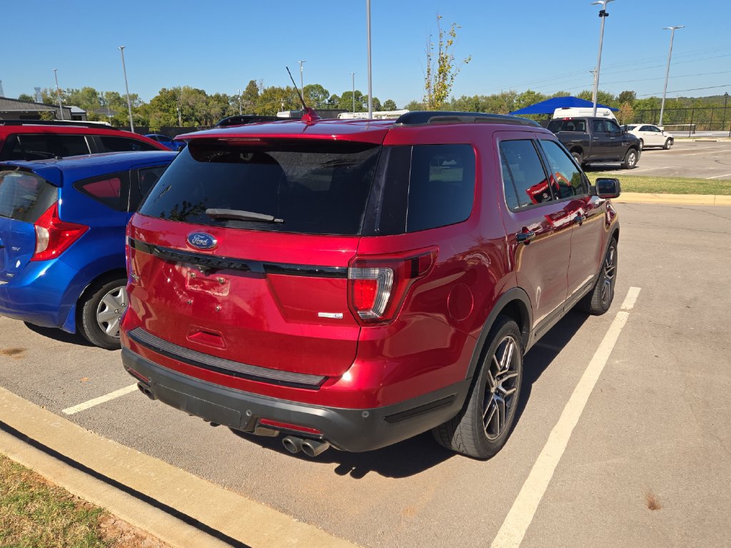Used 2018 Ford Explorer Sport w/ Ford Safe & Smart Package AWD/4WD image 3