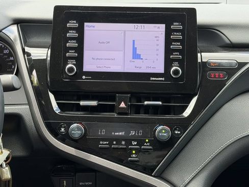 Certified 2023 Toyota Camry SE FWD image 17