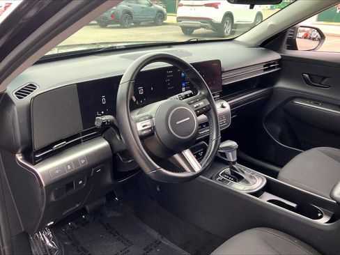 Used 2024 Hyundai Kona SEL FWD image 16