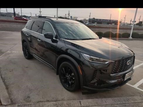 Certified 2025 INFINITI QX60 Luxe w/ Black Edition image 1