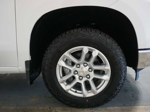 Certified 2025 Chevrolet Silverado 1500 LT image 7