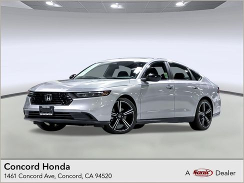 Used 2024 Honda Accord Sport image 1