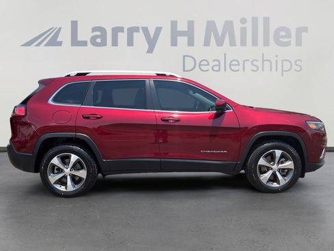 Used 2021 Jeep Cherokee Limited AWD/4WD image 6