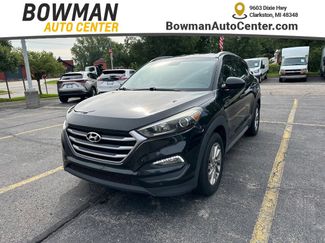 Used 2017 Hyundai Tucson SE w/ SE Popular Package 02 AWD/4WD video 1
