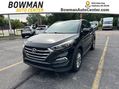 Used 2017 Hyundai Tucson SE w/ SE Popular Package 02