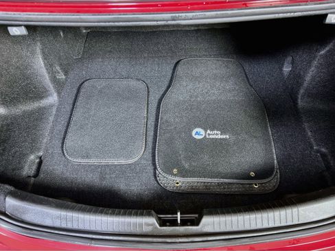 Used 2021 Chevrolet Malibu LT FWD image 25