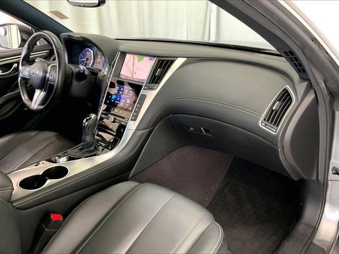 Used 2018 INFINITI Q60 3.0t Luxe w/ Sensory Package 3.0T Luxe image 28