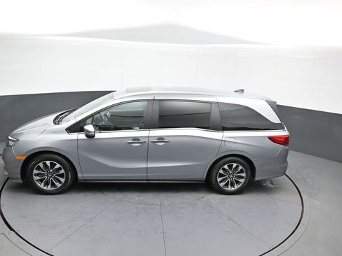 Certified 2023 Honda Odyssey EX-L image 43