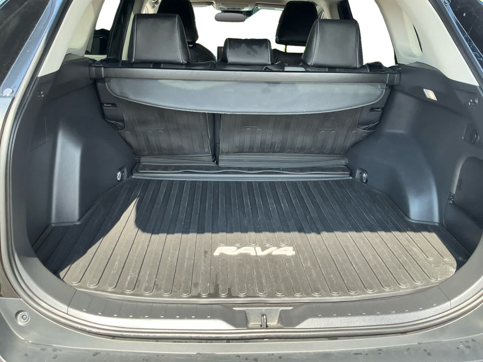 Used 2024 Toyota RAV4 XLE Premium w/ Weather Package AWD/4WD image 20