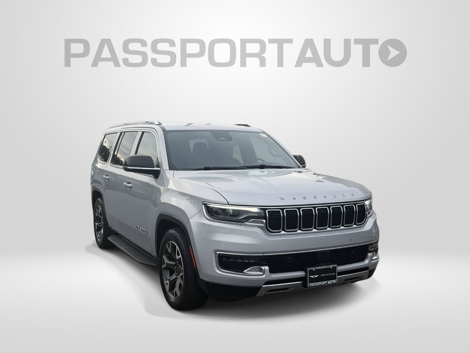 Used 2024 Jeep Wagoneer Series III AWD/4WD image 3