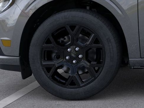 New 2026 Ford Maverick Lobo AWD/4WD image 20