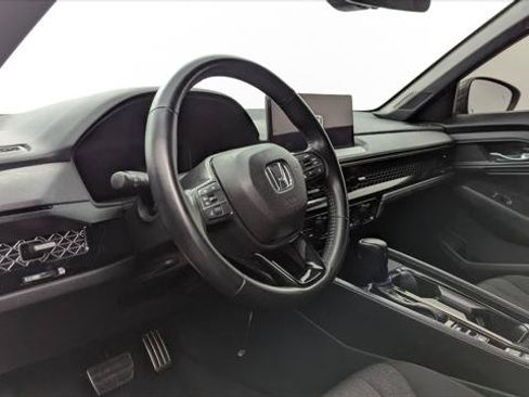Used 2024 Honda Accord Sport image 23