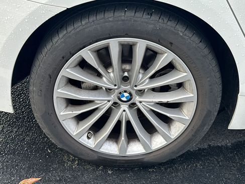 Certified 2023 BMW 530i xDrive w/ Premium Package image 13