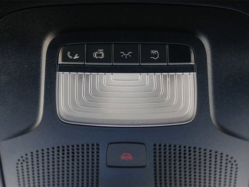 Used 2024 Mercedes-Benz Sprinter 144 Cargo image 17