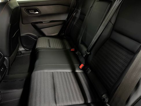 New 2026 Nissan Rogue SV AWD/4WD image 11
