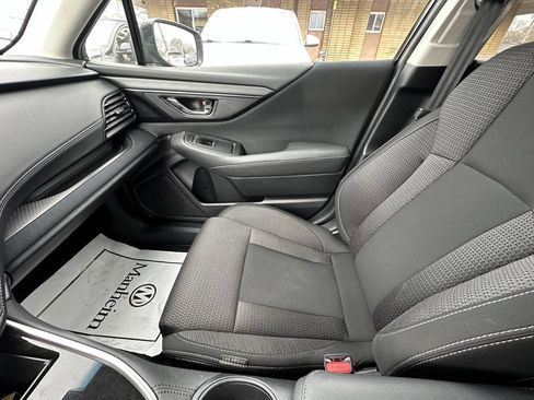 Used 2022 Subaru Outback Premium AWD/4WD image 13
