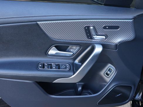 Used 2025 Mercedes-Benz CLA 250 CLA250 w/ Exclusive Package image 9