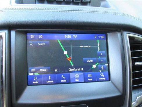 Used 2022 Ford Ranger Lariat w/ Tremor Off-Road Package AWD/4WD image 32